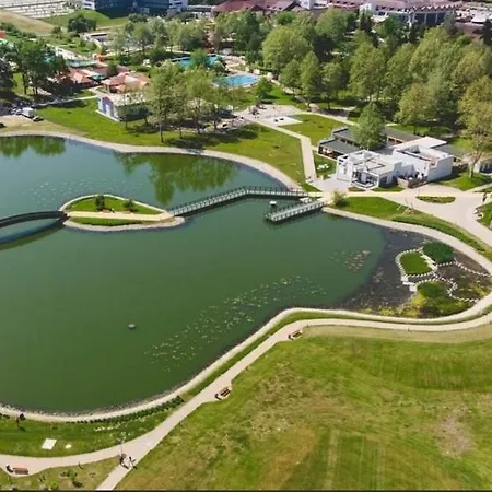 Igazgyoengy Appartamento